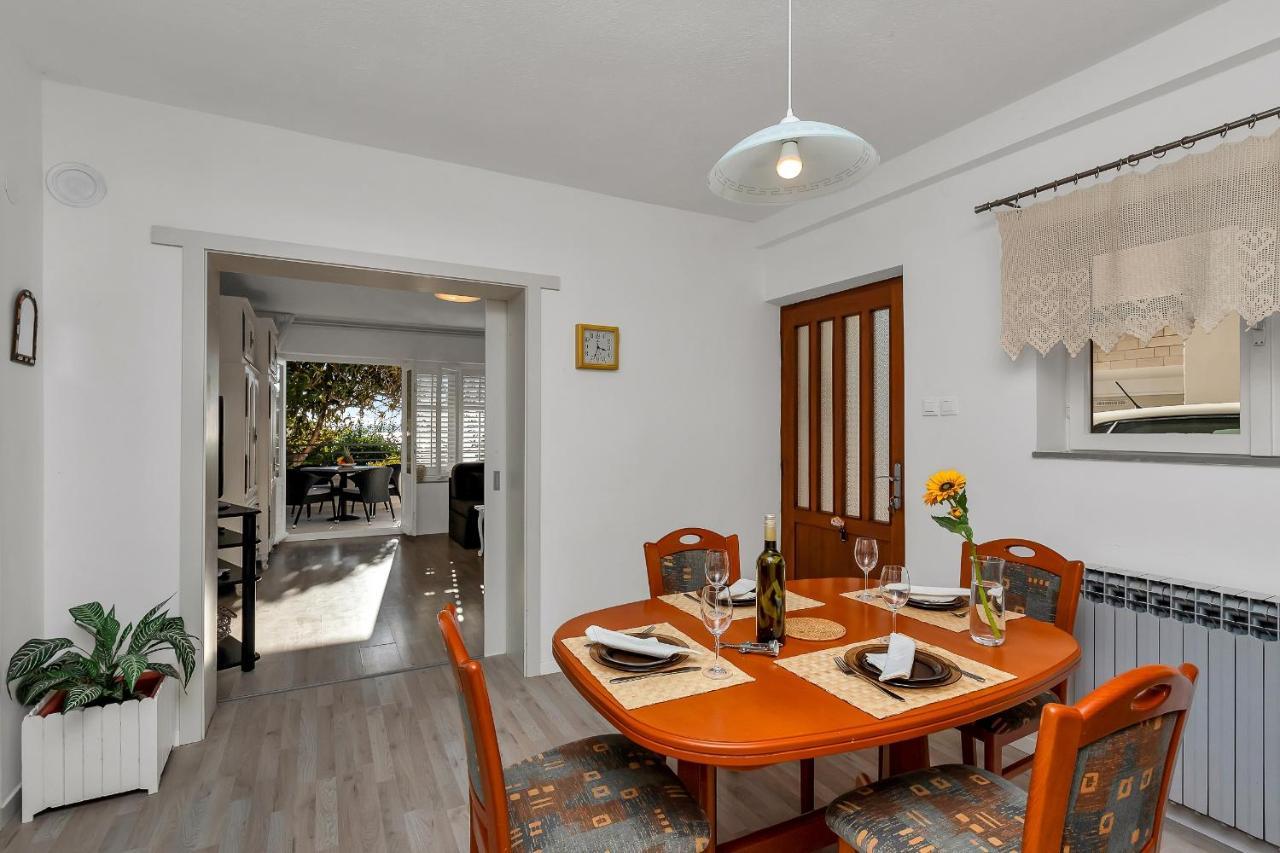 Apartments And Rooms By The Sea Baska Voda, Makarska - 2578 Zewnętrze zdjęcie