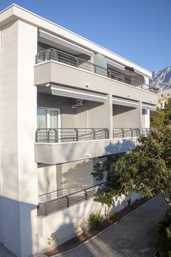 Apartments And Rooms By The Sea Baska Voda, Makarska - 2578 Zewnętrze zdjęcie